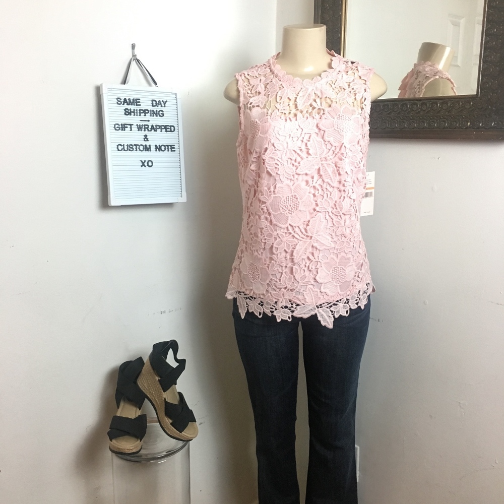NWT! NANETTE LEPORE ROSE LACE TOP SMALL